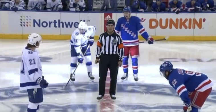 VIDEO: HAHA ... Les joueurs sont CRAMPÉS ... Quel MALAISE de l'ARBITRE