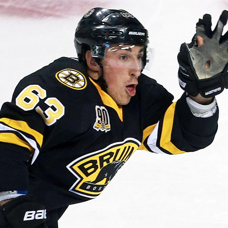 HAHA!! Brad Marchand aurait dû se la FERMER!!  Nick Suzuki...