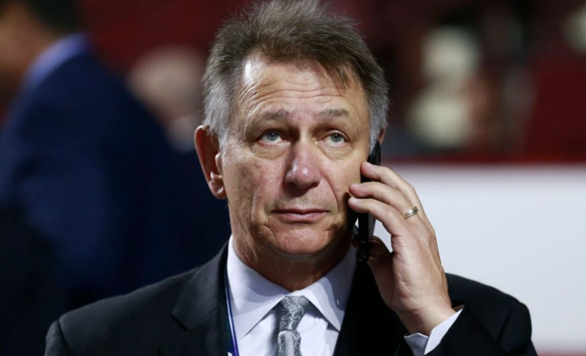 AYOYE !!! Ken Holland est en MAUDIT contre Kent Hughes