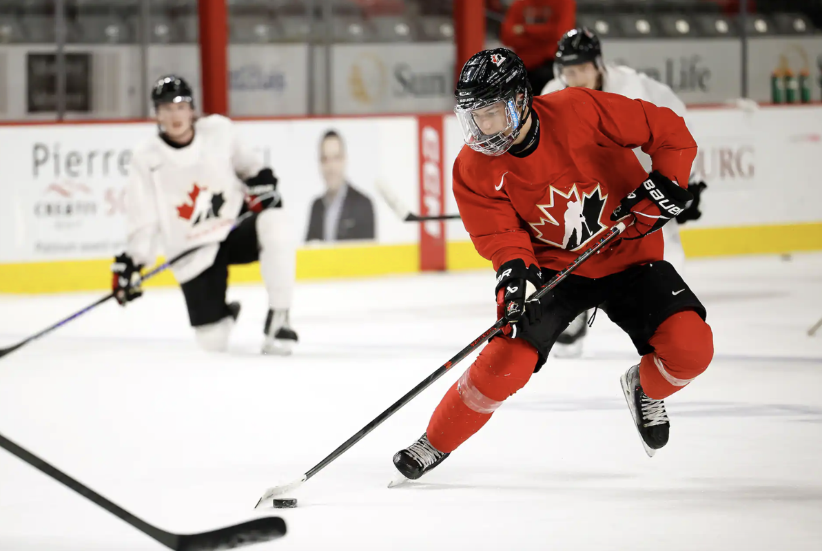 Connor Bedard vs Adam Fantilli...Une GUERRE INVENTÉE...par les médias...