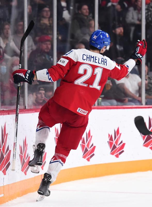 Tout s'écroule pour le Canada!!  Deux buts en 54 secondes...