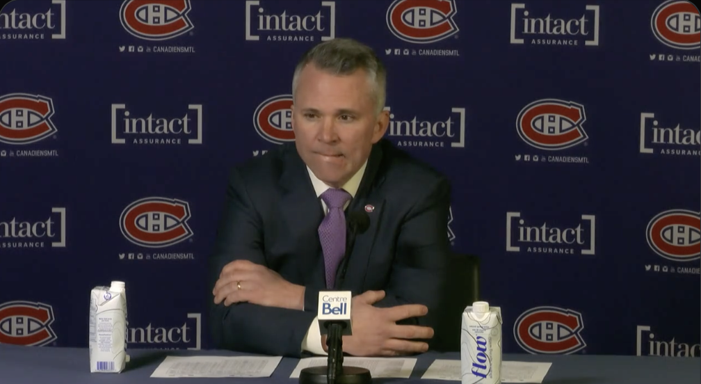 Vidéo: On n'a jamais vu Martin St-Louis autant en TABARN...