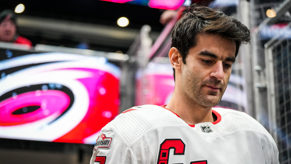 Max Pacioretty a CRACHÉ sur Montréal...et il se fait AMI AMI avec St-Louis????