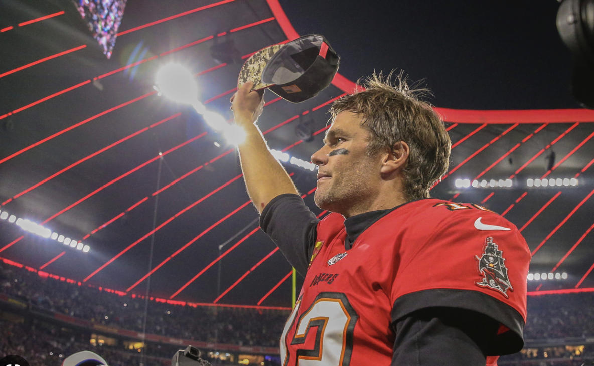 Tom Brady tout proche de signer à Montréal!!!!!! AYOYE!!!