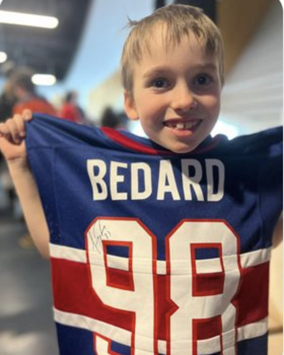 Wow...Carey Price et Connor Bedard à Québec...