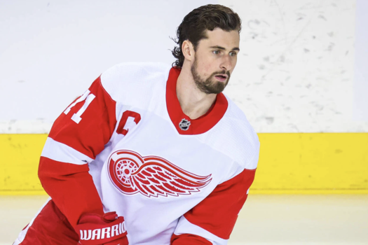 Dylan Larkin OUVERT à quitter Détroit...la chance de Kent Hughes...