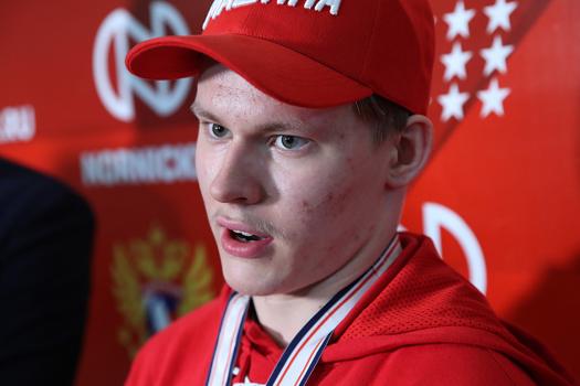 Matvei Michkov à Montréal: le CH déjà en contact avec les dirigeants de St-Petersburg