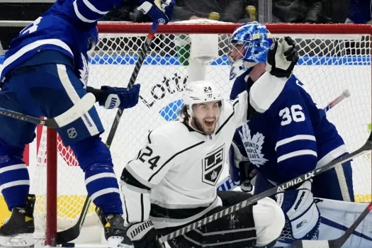 Énorme rumeur à Toronto: Phil Danault un Maple Leafs cet été