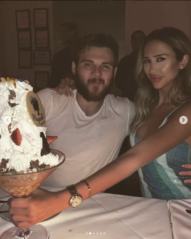 La femme d'Alex Galchenyuk déportée: des détails émergent