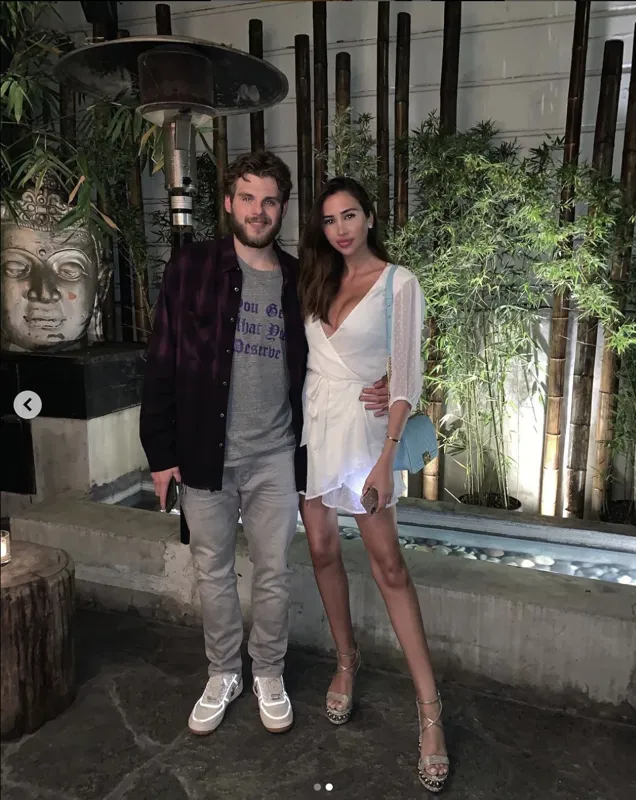 La femme d'Alex Galchenyuk déportée: des détails émergent