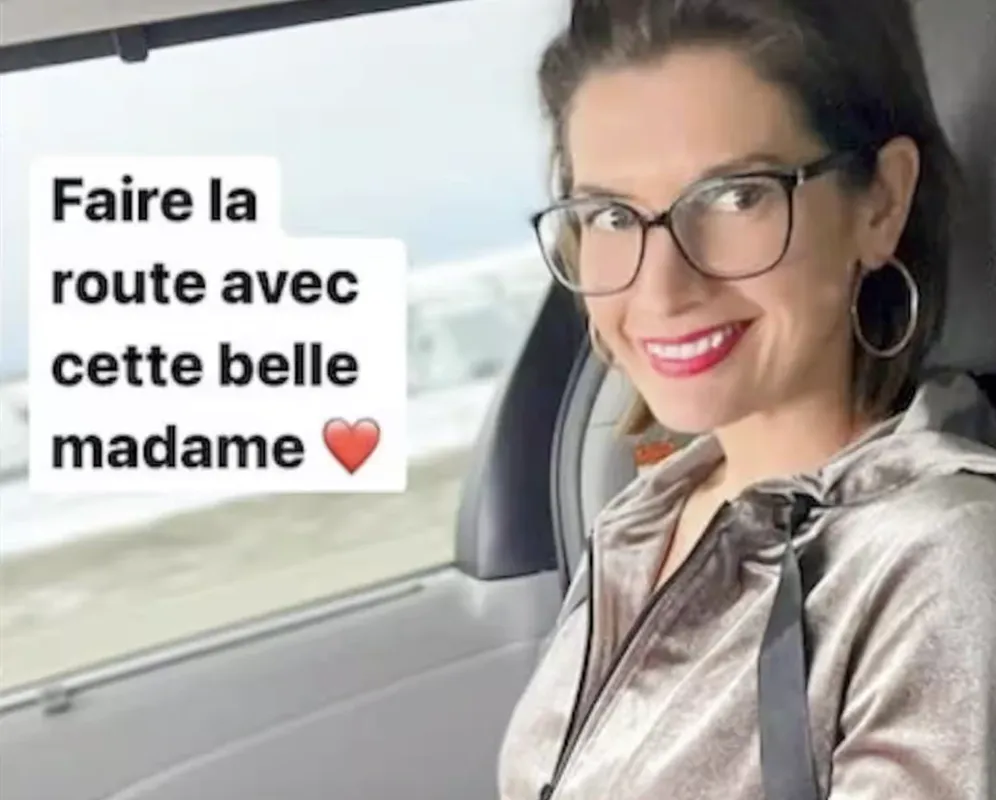 Geneviève Guilbault prise les culottes baissées