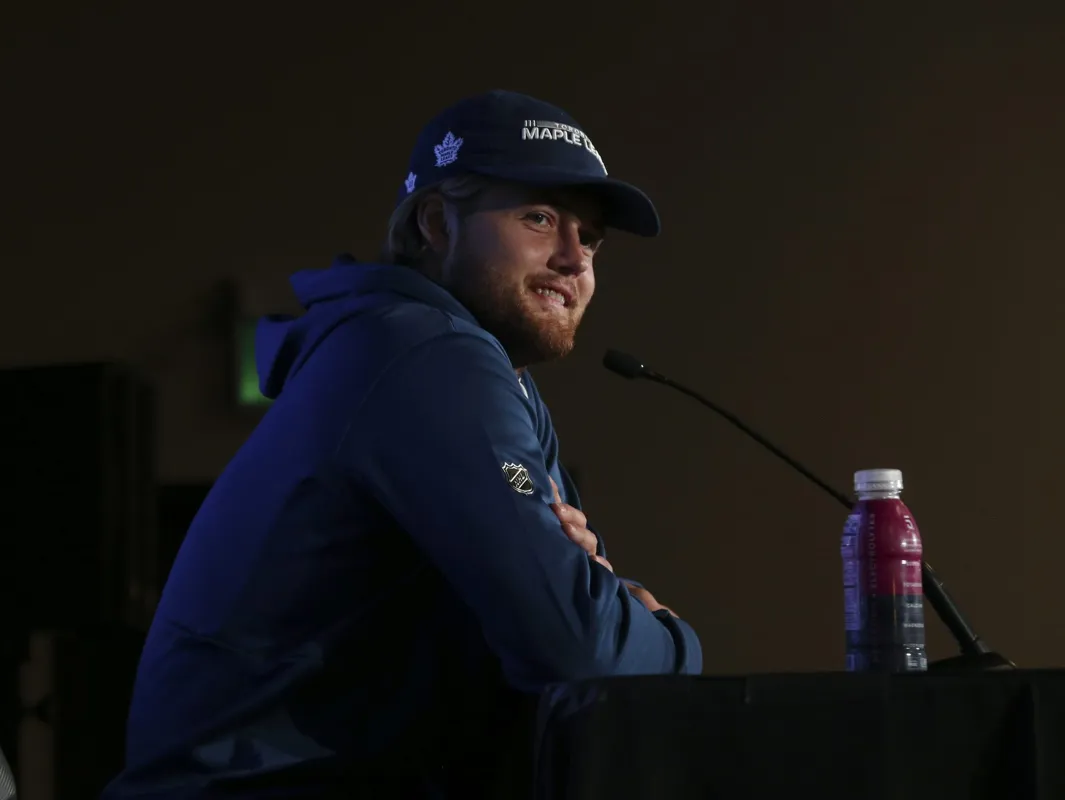 William Nylander tout proche de Montréal selon TVA Sports