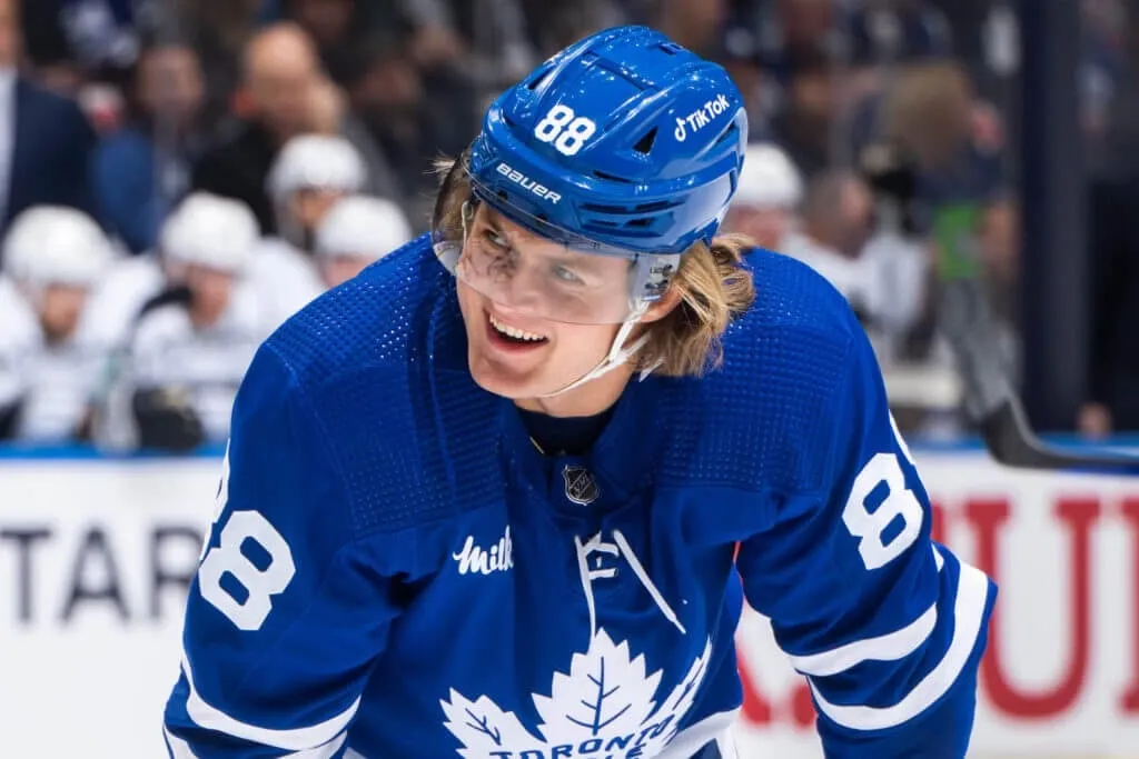 William Nylander à Montréal: Kent Hughes connaît son rival