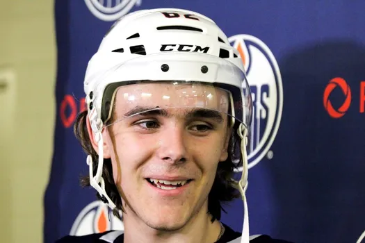 Les Oilers ne veulent pas donner Raphaël Lavoie à Montréal