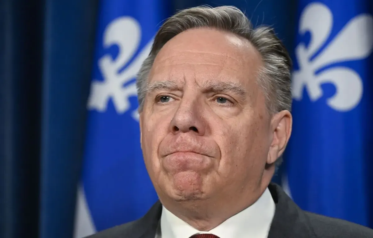 Enrichir des millionnaires ou aider le club des petits déjeuners? François Legault fait son choix