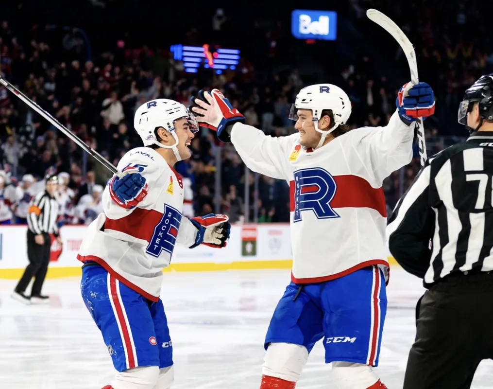 Remontée historique du Rocket de Laval: Cole Caufield avait raison sur Sean Farrell