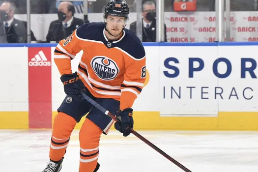 Philip Broberg sera échangé: les fans des Oilers rêvent à Arber Xhekaj