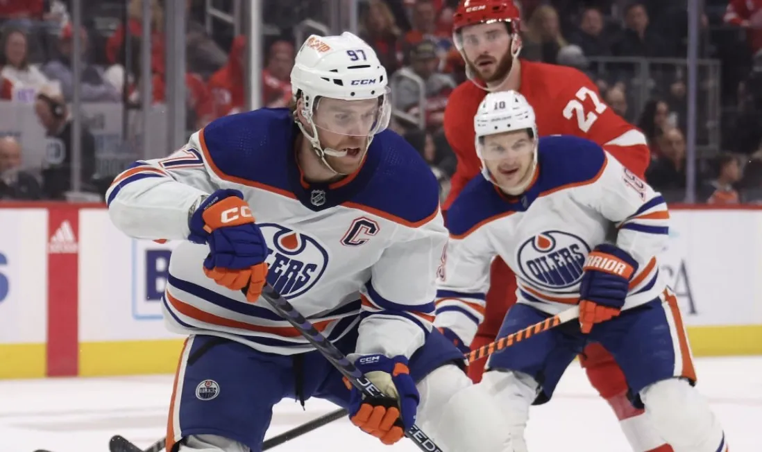 Connor McDavid voit le hockey au Super Ralenti !