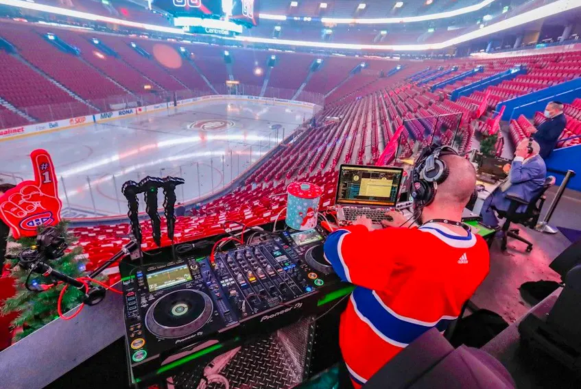 Le DJ du Centre Bell a perdu la tête