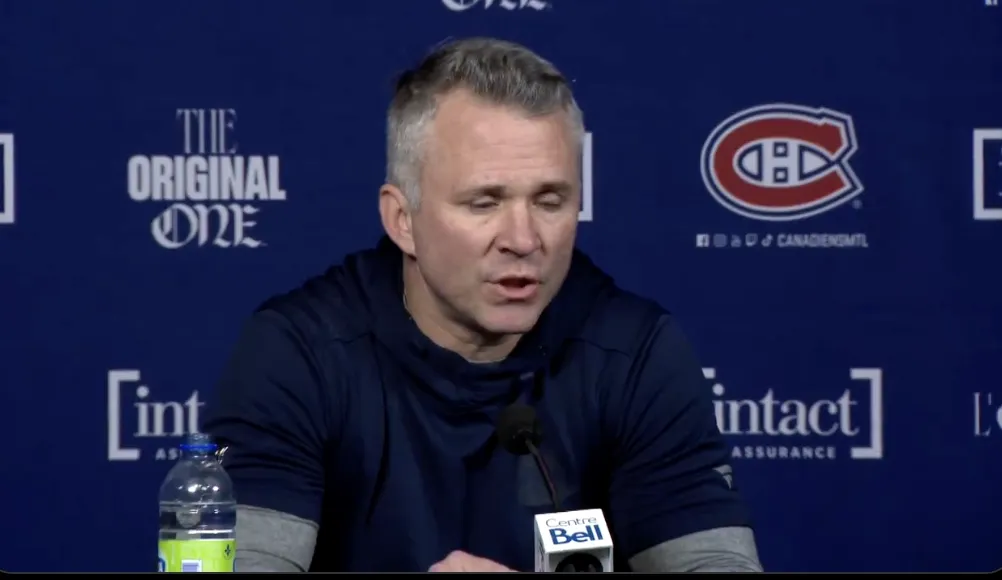 Martin St-Louis est tanné de répondre aux journalistes