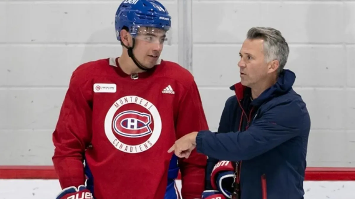 Nick Suzuki lance un cri du coeur: Martin St-Louis réplique sans pitié