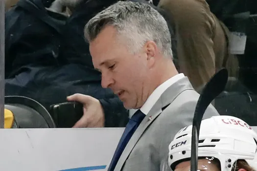 Courriels dévastateurs: Martin St-Louis dans l’eau chaude