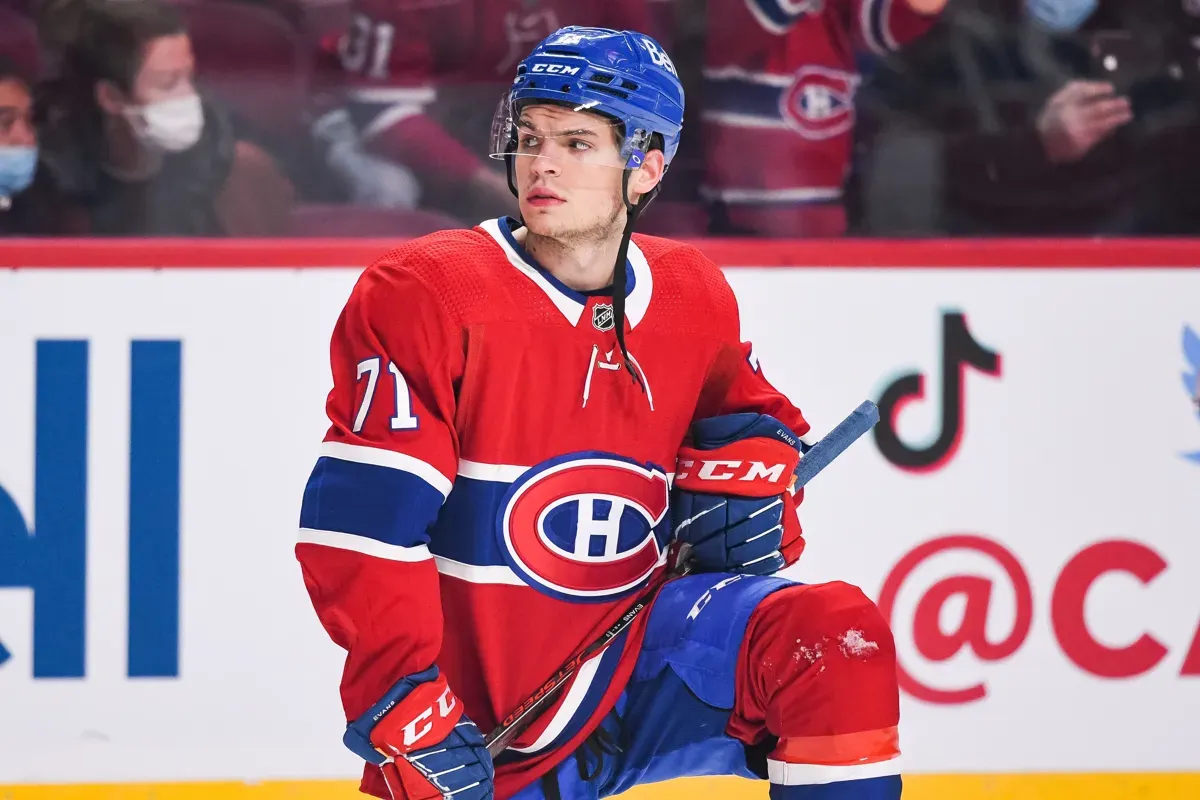 Bombe médiatique à TVA Sports: Renaud Lavoie annonce le contrat de Jake Evans