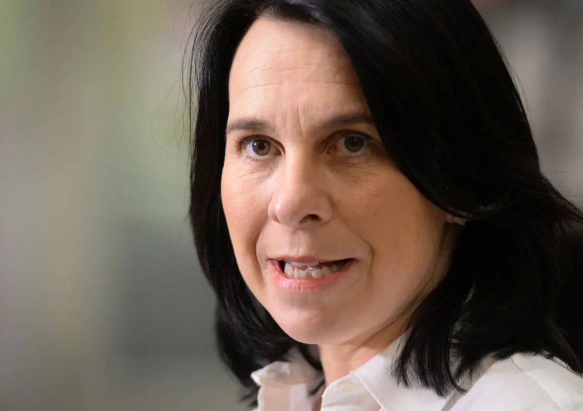 14 millions de dollars en fumée: Valérie Plante prise la main dans le sac