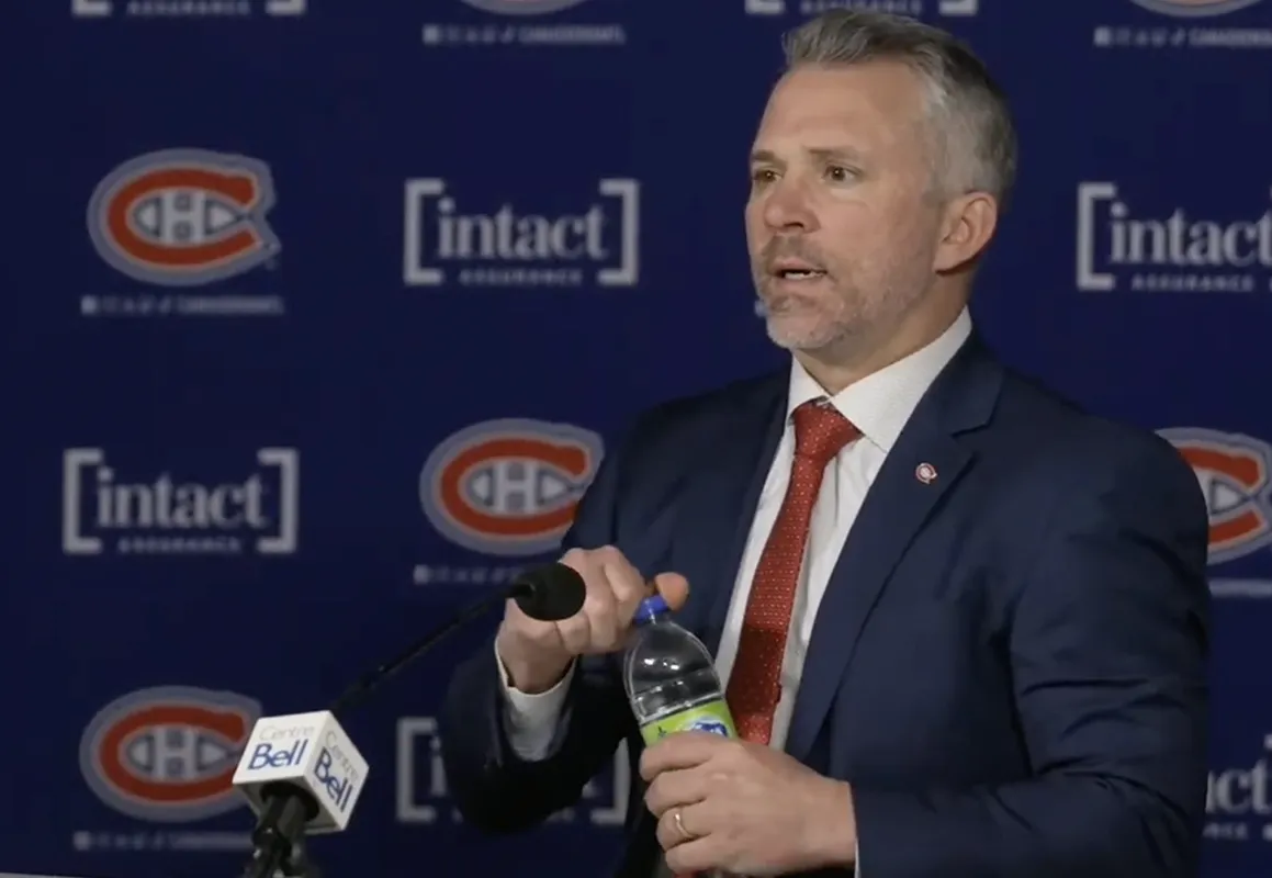 Martin St-Louis malade devant les caméras