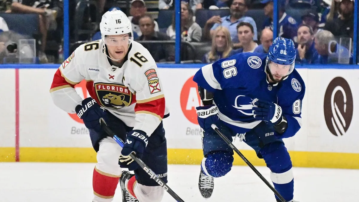 Une transaction historique: comme Aleksander Barkov pour Nikita Kucherov