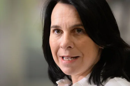 14 millions de dollars en fumée: Valérie Plante prise la main dans le sac