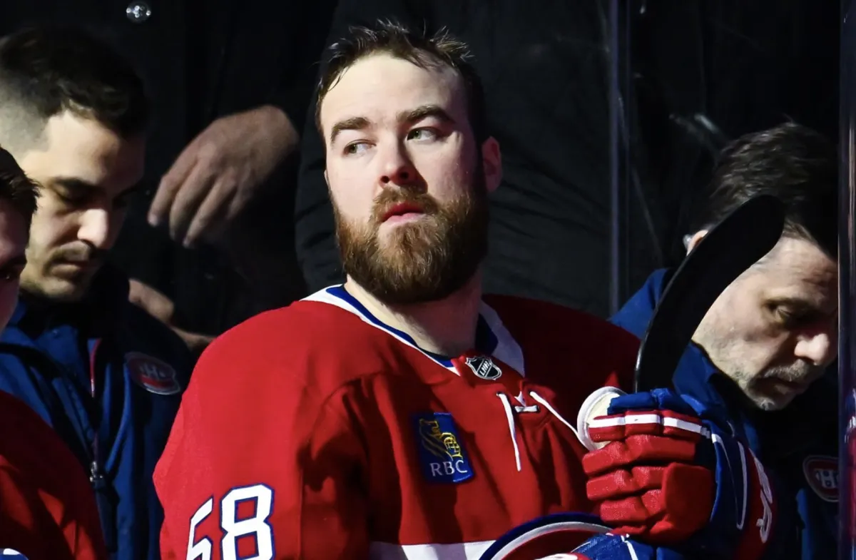 Catastrophe à Saint-Louis ! : le téléphone de Kent Hughes explose pour David Savard