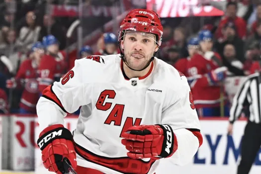Mikko Rantanen rit de Montréal : 15M$ de plus dans ses poches