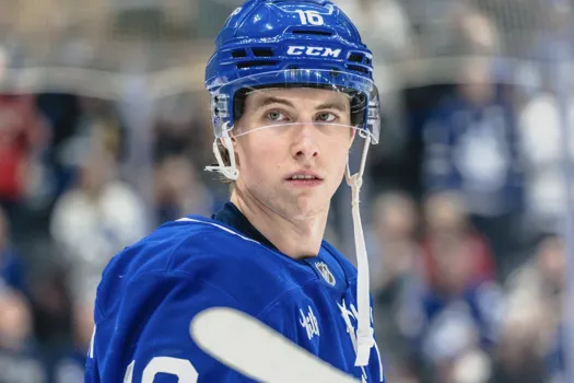 Mitch Marner trahi à Toronto: la porte s’ouvre à Montréal