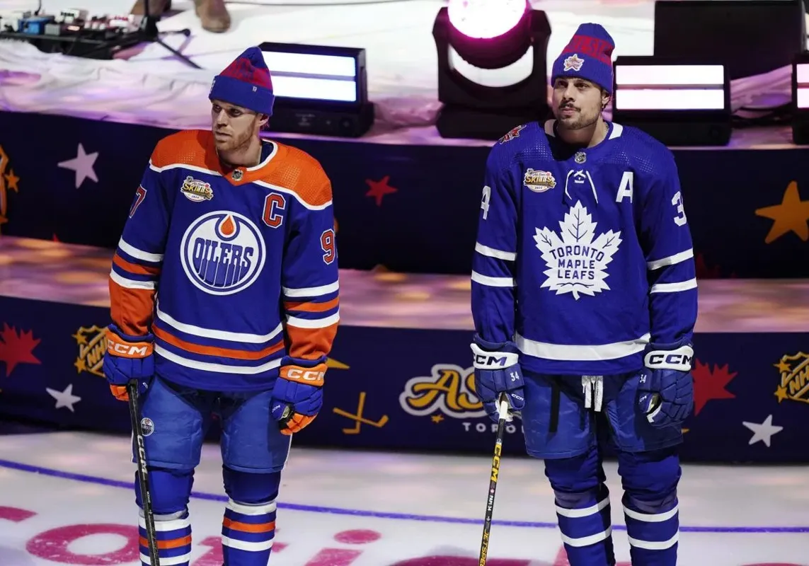 Auston Matthews s'effondre à Toronto: les Maple Leafs veulent Connor McDavid