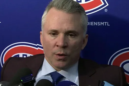 Boisson chez Couche-Tard: Martin St-Louis voit rouge