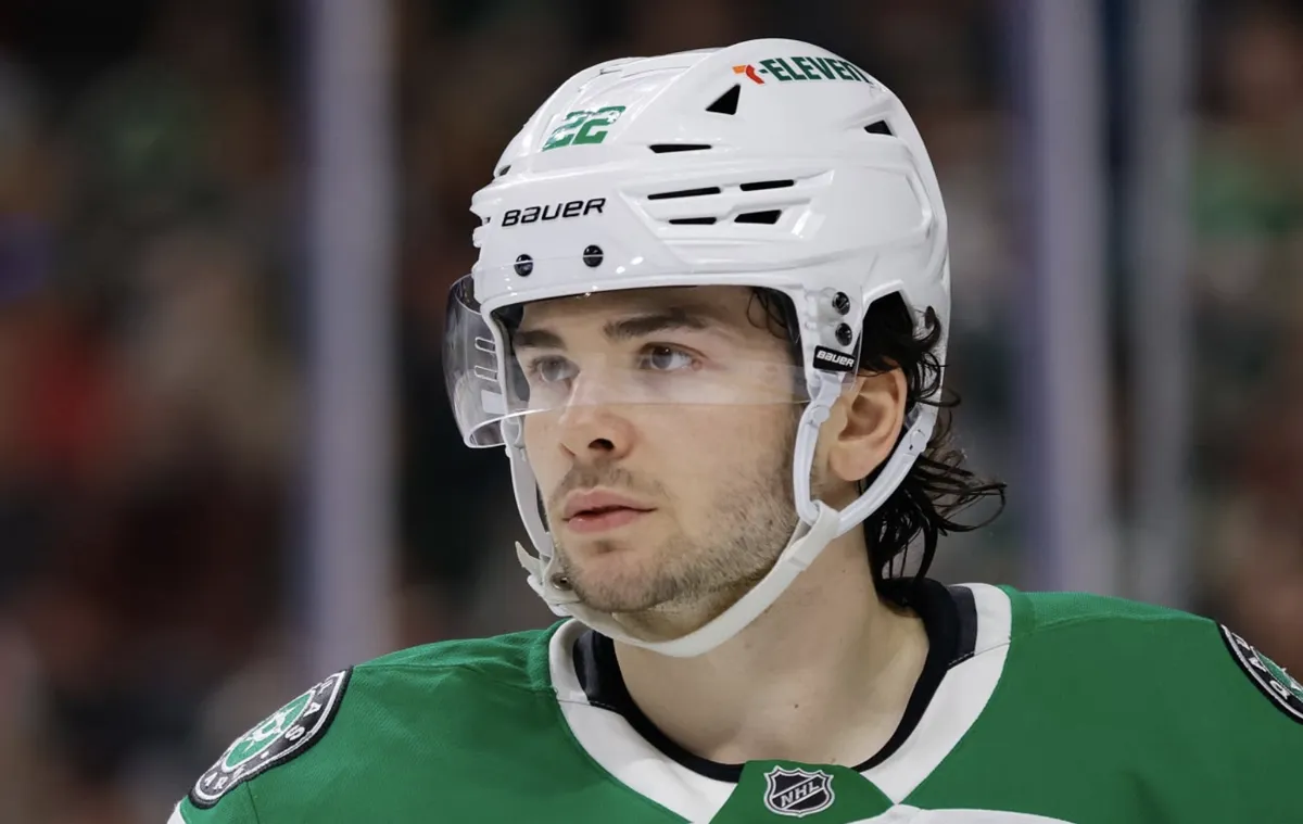 Mavrik Bourque à Montréal : Kent Hughes a une fenêtre unique pour un vol légal