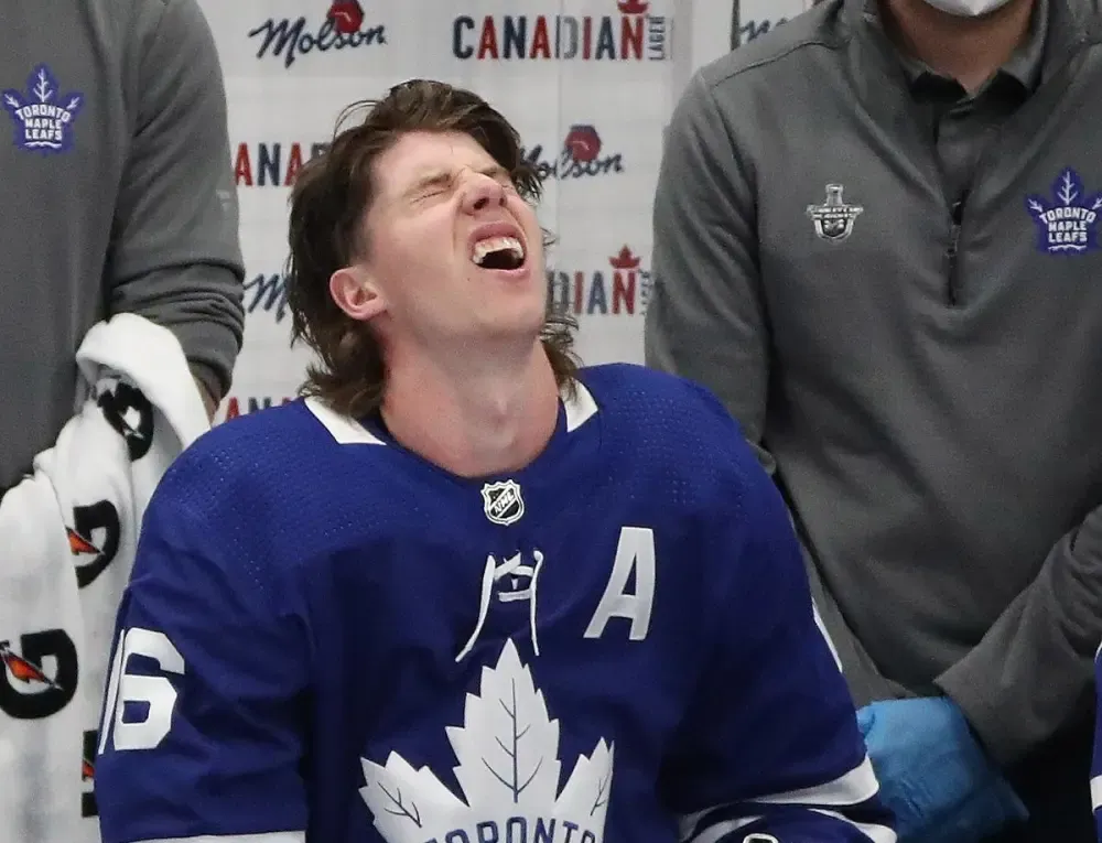 Signature de Mitch Marner à Montréal: Pierre LeBrun alerte les fans du CH