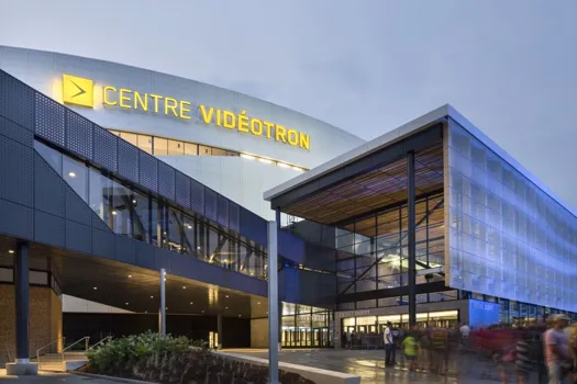 Cauchemar au Centre Vidéotron: tout s'effondre à Québec