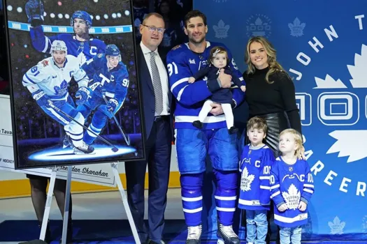Cauchemar pour John Tavares et sa famille: la porte s'ouvre pour Kent Hughes