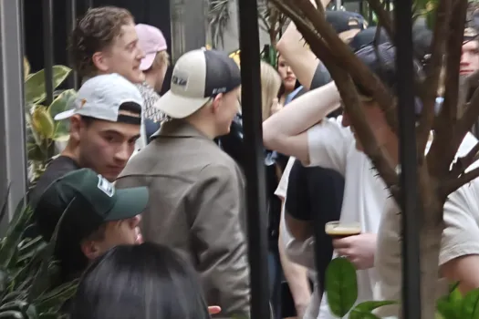 Fête au Centre-Ville de Montréal: Nick Suzuki se fait briser le coeur
