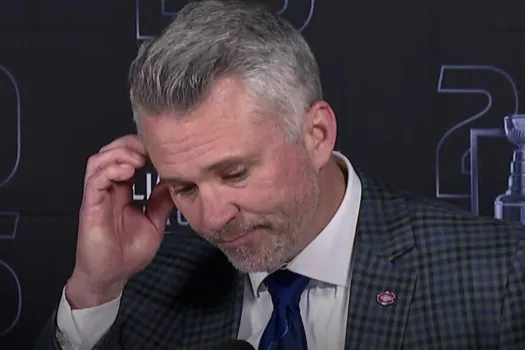 La vérité sort du placard: Martin St-Louis pris la main dans le sac
