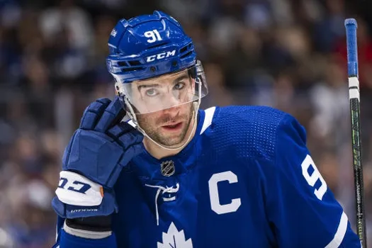 Signature à Montréal: John Tavares perd patience