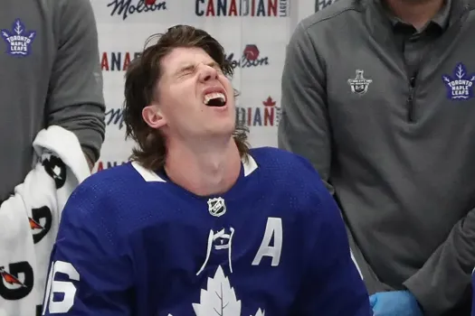 Signature de Mitch Marner à Montréal: Pierre LeBrun alerte les fans du CH