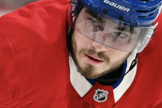 Transaction Montréal - Boston : Kirby Dach intéresse les Bruins