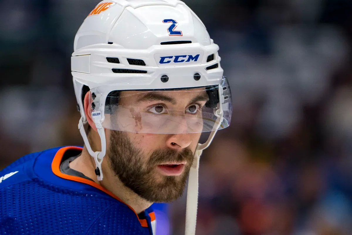 Surprise pour Evan Bouchard: le courage de Kent Hughes fait jaser