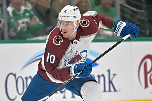 Surprise au Colorado: Christian Dvorak et Charlie Coyle sur toutes les lèvres