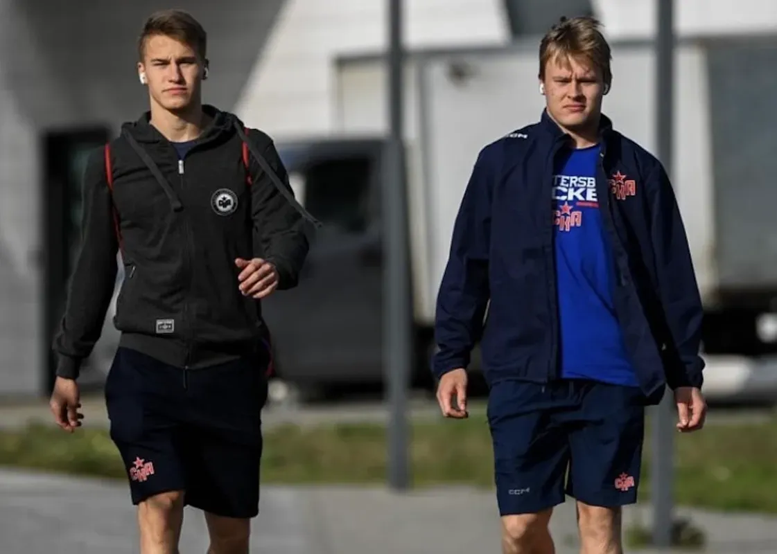 À ne pas inviter au même party: Matvei Michkov s'en prend à Ivan Demidov