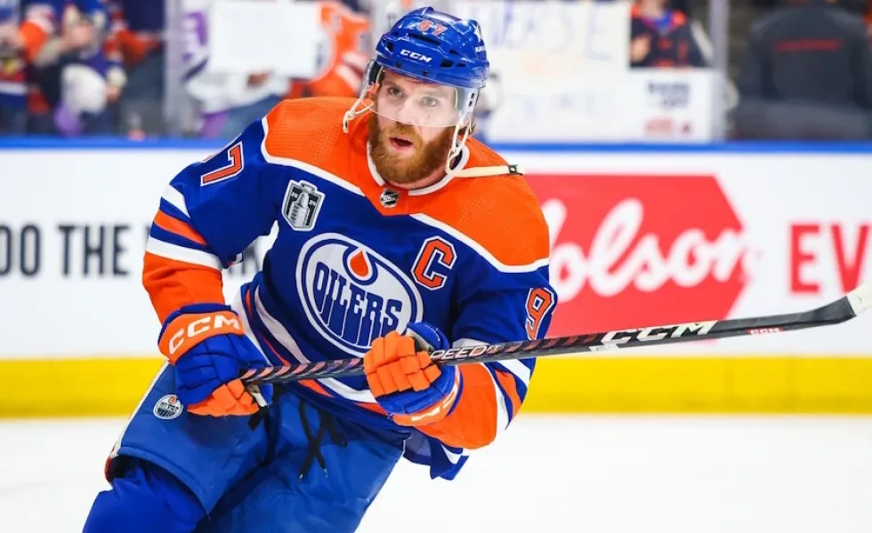 Déclaré non-coupable: Connor McDavid perd patience