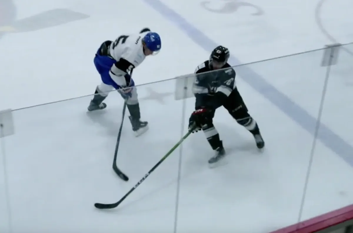 Frissons pour Patrik Laine: une tasse de café double crème